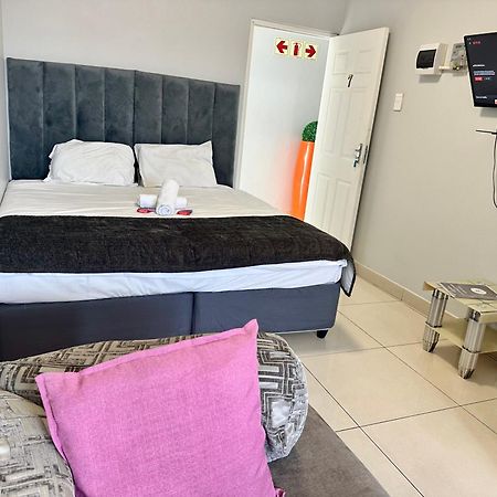 Mowetu Guest House Cape Town Luaran gambar