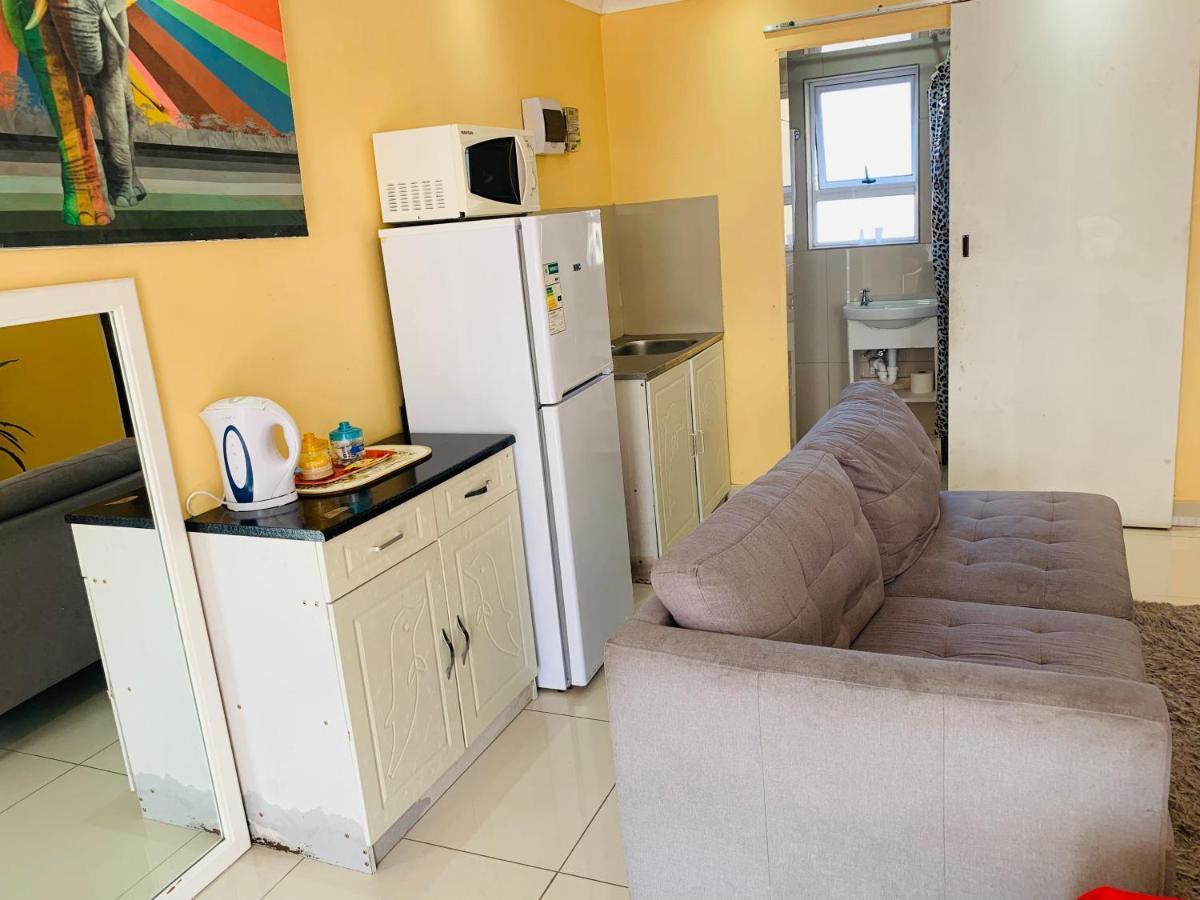 Mowetu Guest House Cape Town Luaran gambar
