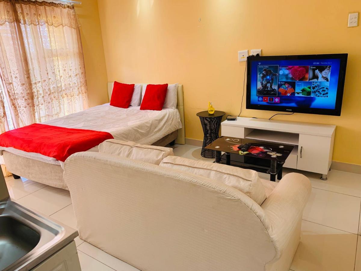 Mowetu Guest House Cape Town Luaran gambar