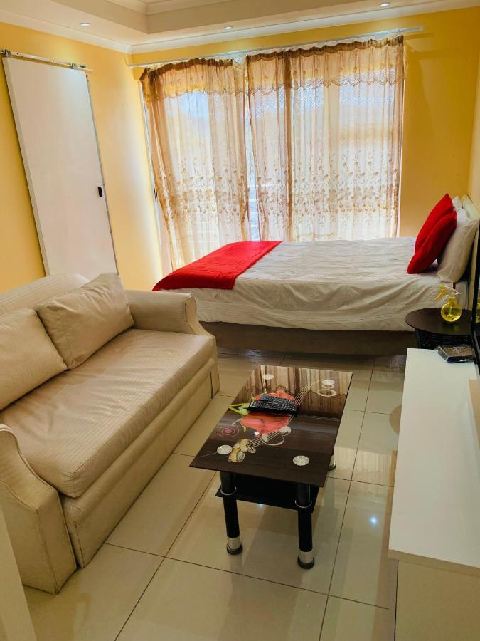 Mowetu Guest House Cape Town Luaran gambar