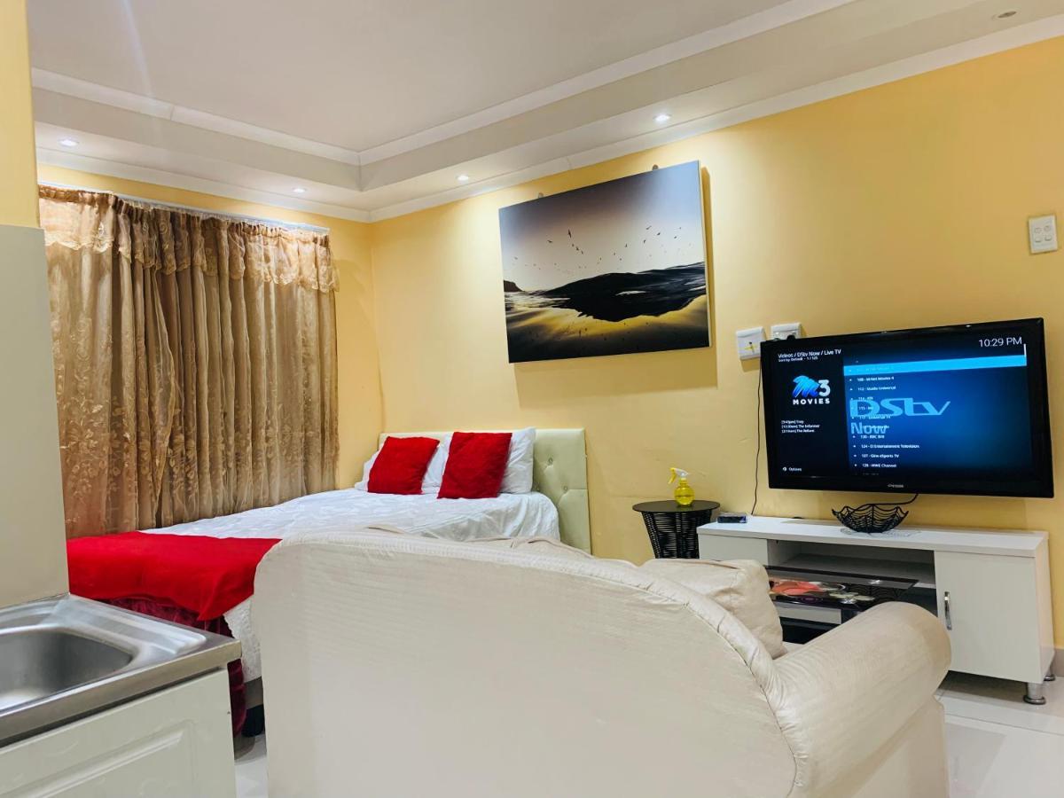 Mowetu Guest House Cape Town Luaran gambar