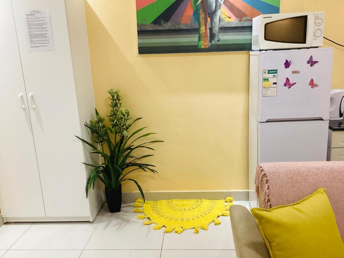 Mowetu Guest House Cape Town Luaran gambar