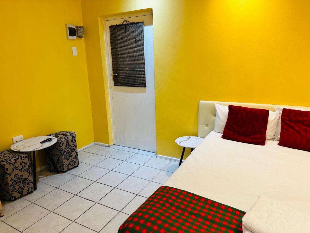 Mowetu Guest House Cape Town Luaran gambar